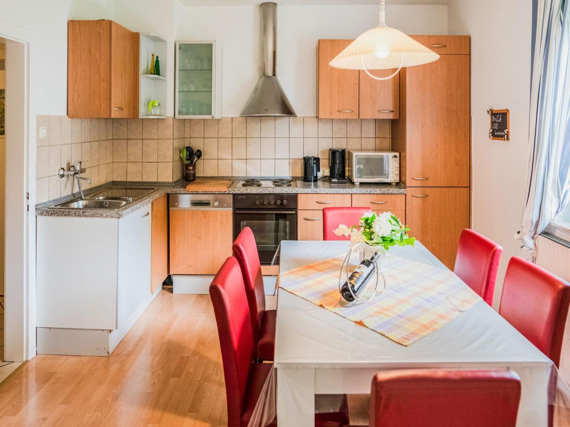 Luxurious Apartment In Medebach Near Public Pool Экстерьер фото