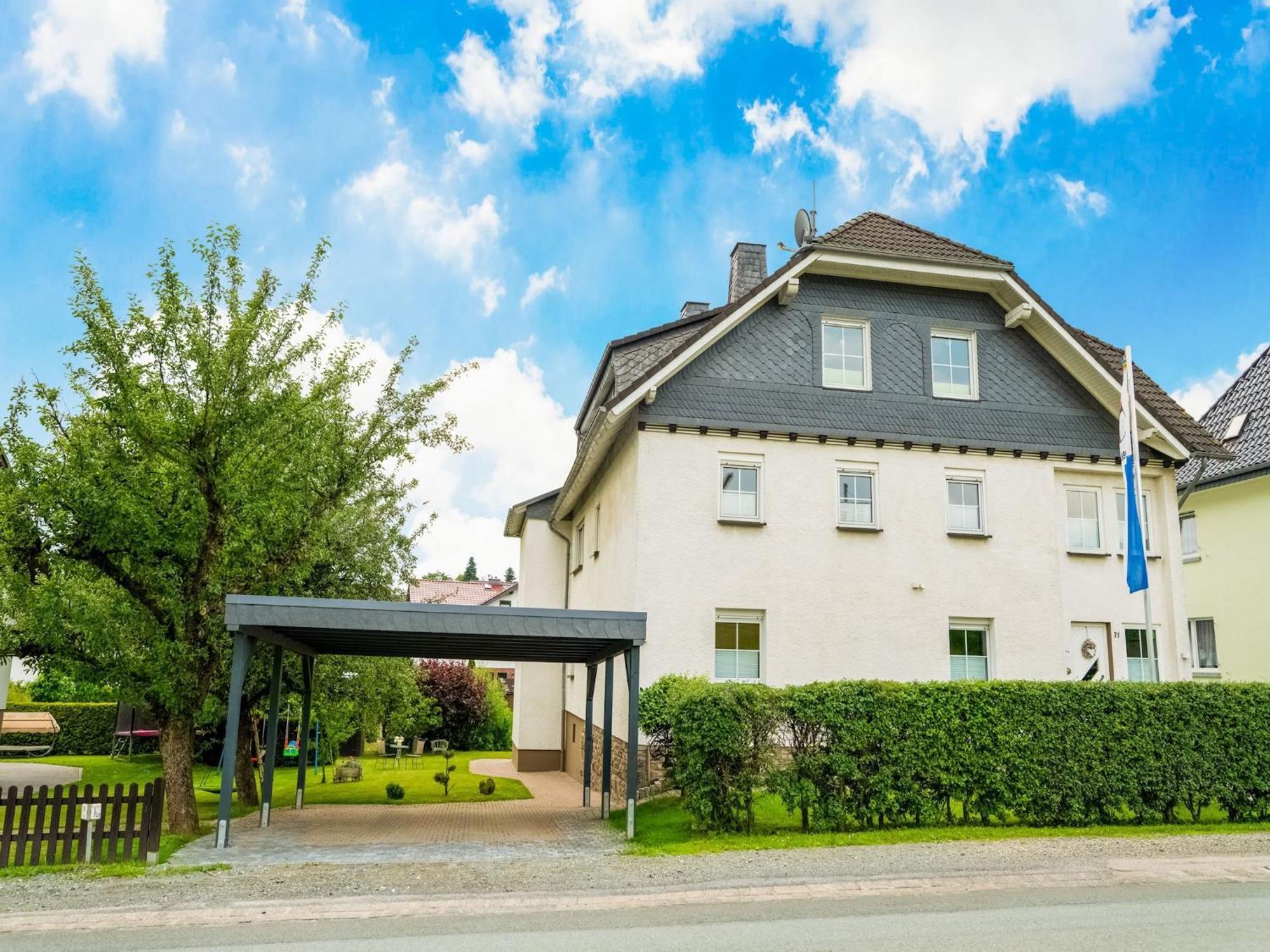 Luxurious Apartment In Medebach Near Public Pool Экстерьер фото